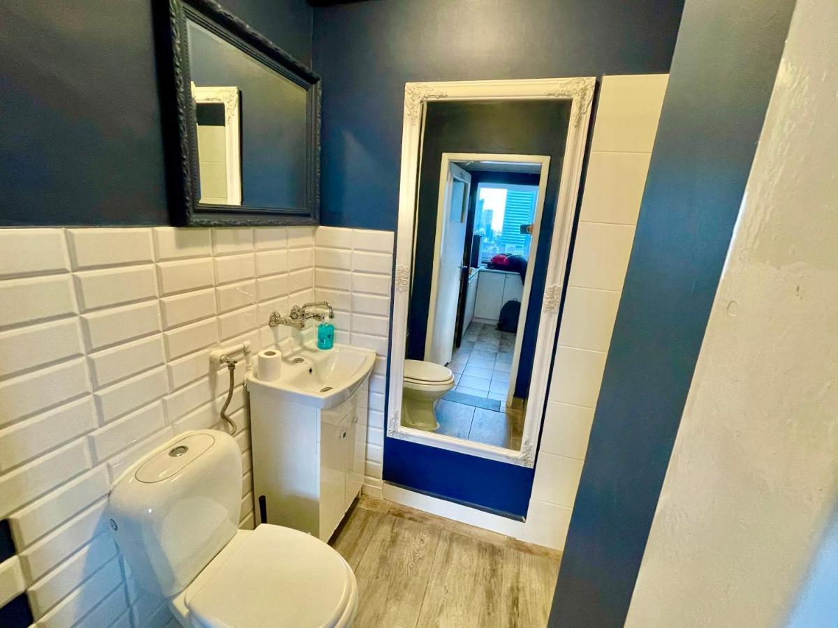 Super Apartament Blue Scisle Centrum Dwie Linie Metra Netflix Wifi 300 Mbs Panorama Miasta Варшава Екстериор снимка